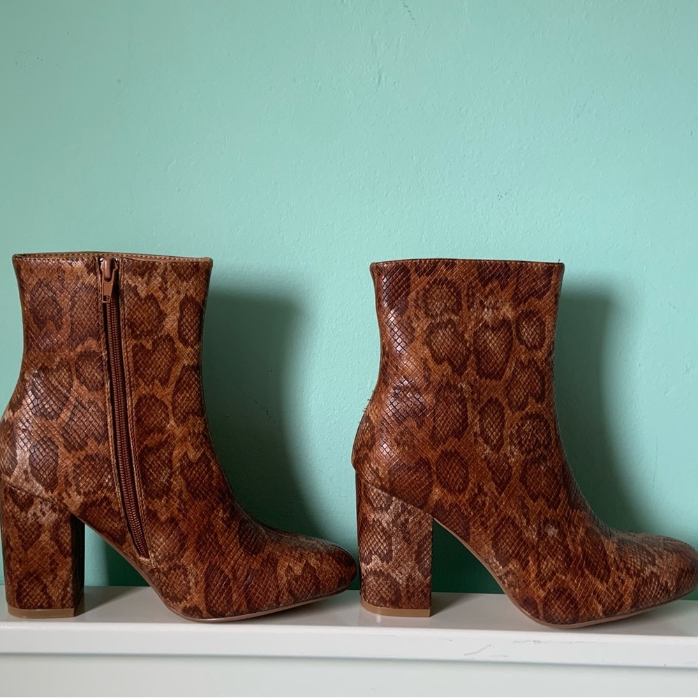 Matisse brown snakeskin platform bootie
